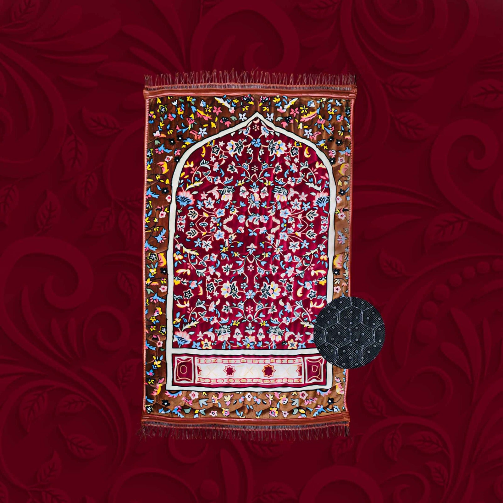 প্রিমিয়াম সুপার সফট ভেলভেট জায়নামাজ